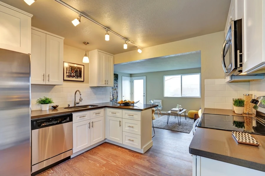 How Layout Changes Enhance Kitchen Efficiency in Centreville, VA